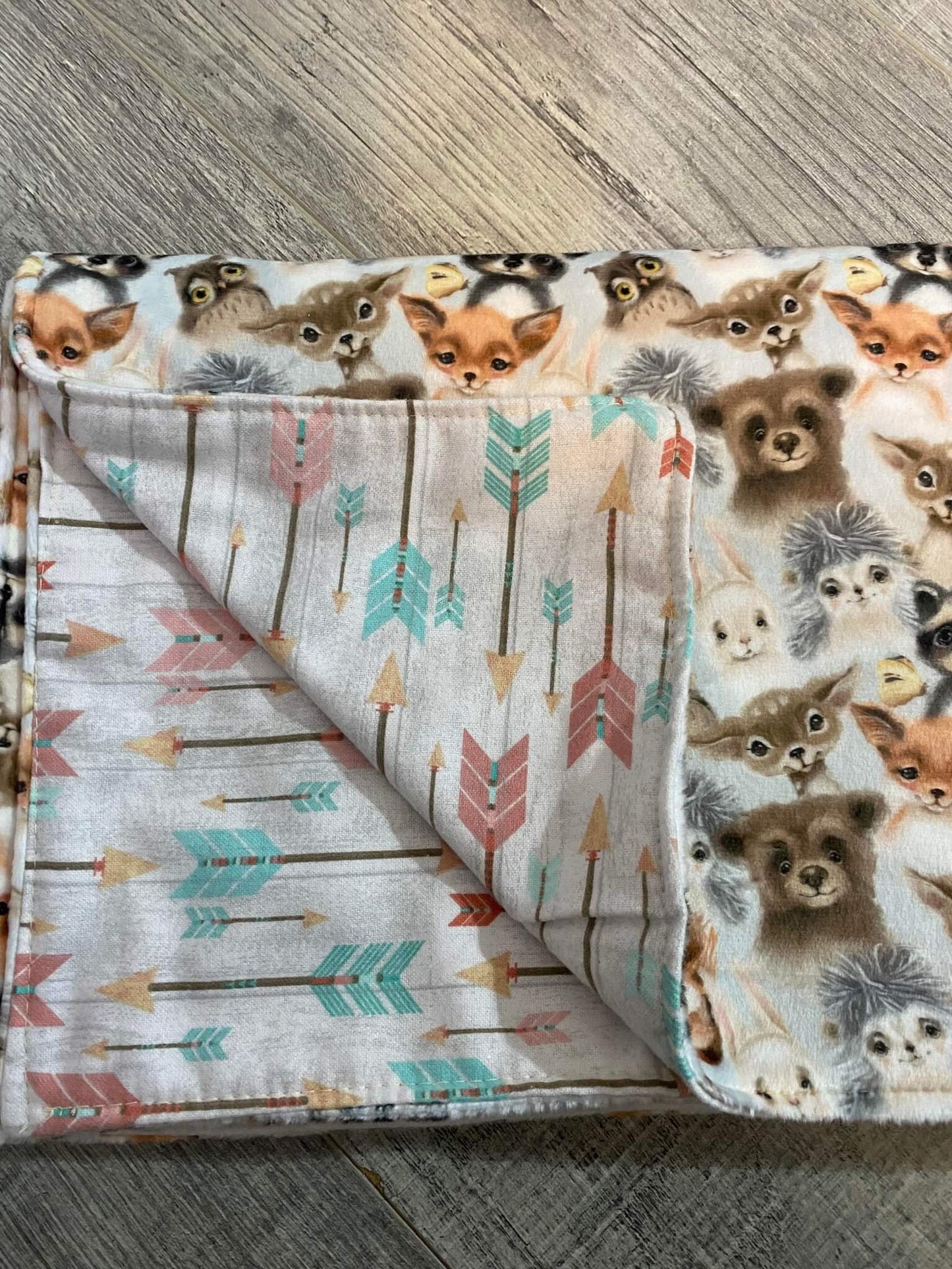 Farmhouse Mini Blanket - Bear and Moose