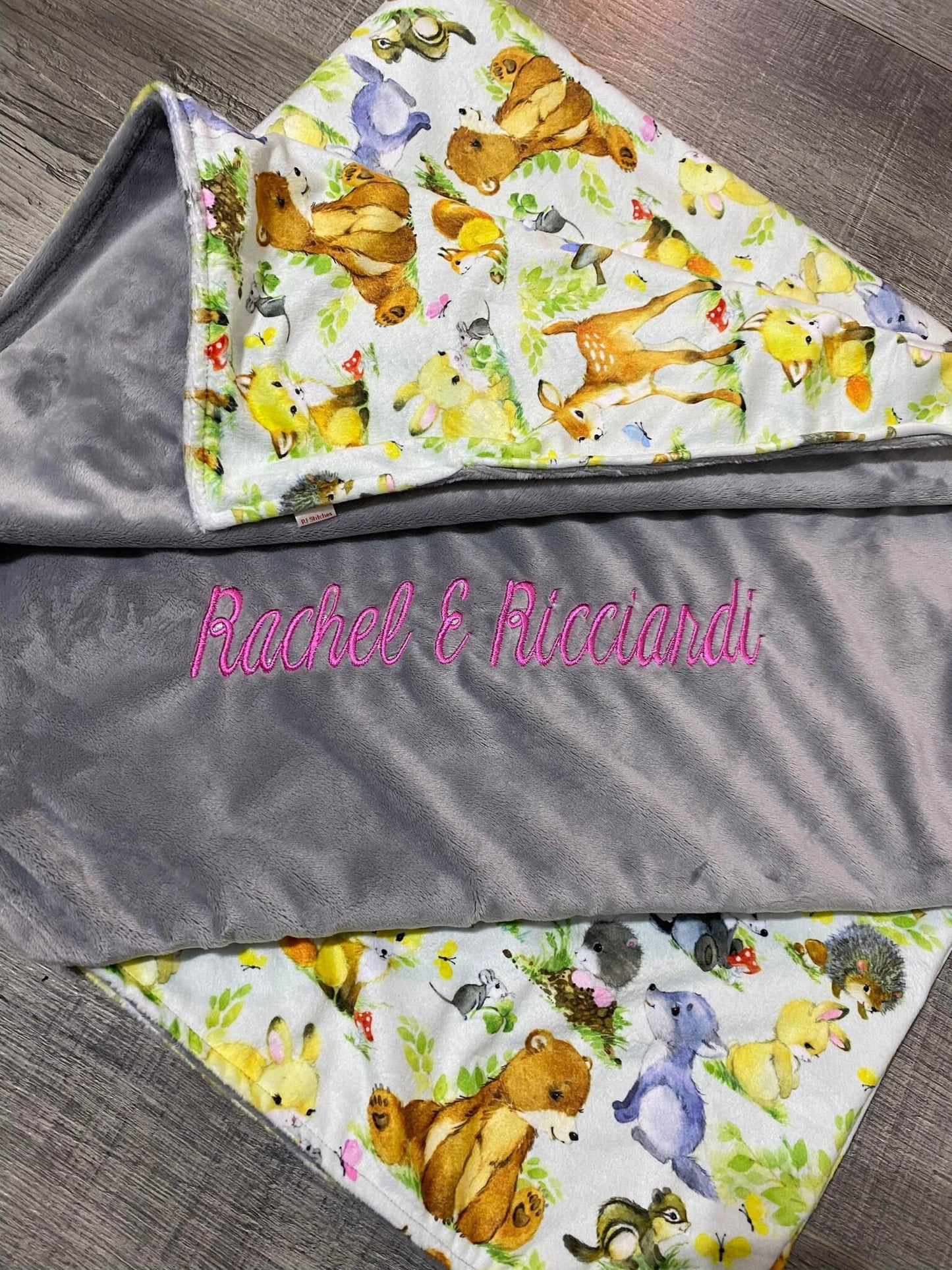 Farmhouse Mini Blanket - Bambi