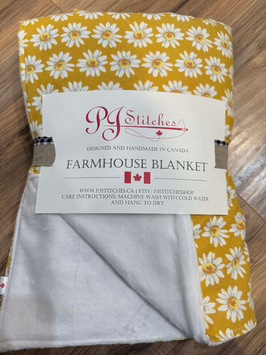 Daisies Farmhouse Blanket - Yellow