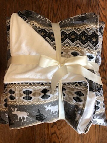 Farmhouse Blankets - Black Moose